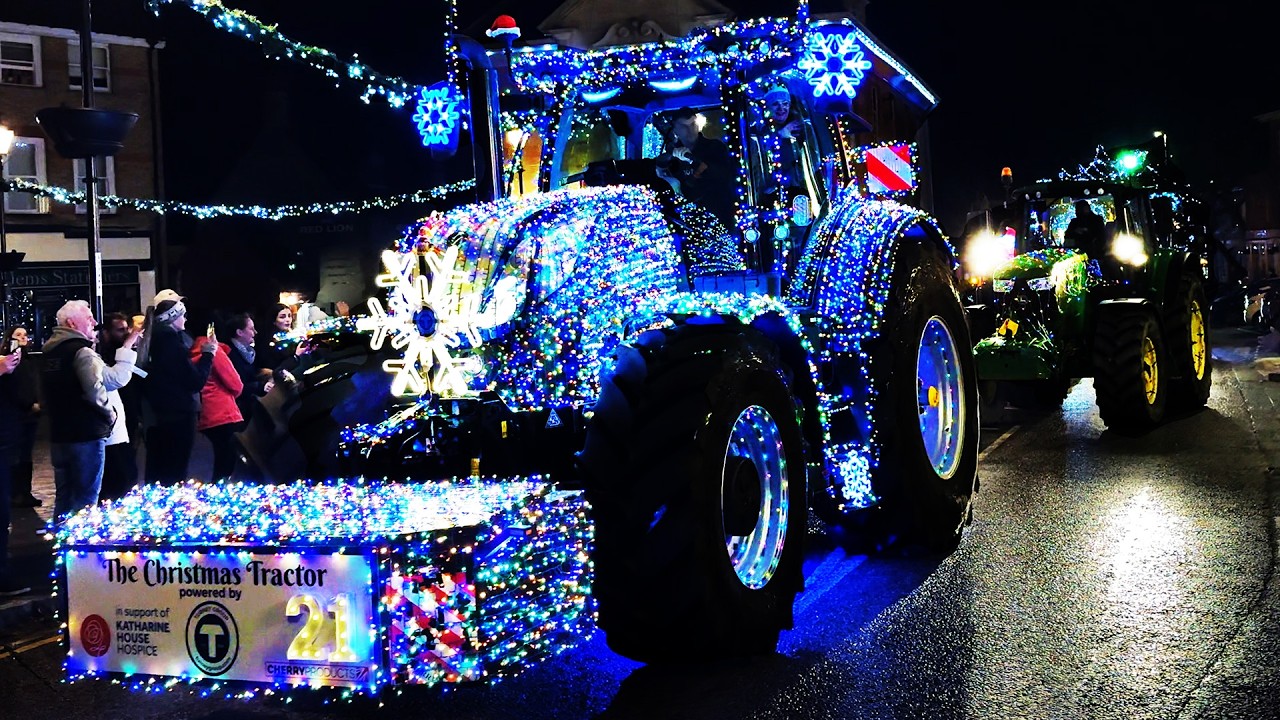 🎄🚜 Рождественский Тракторный Заезд – Парад Волшебных Огней в Бракли