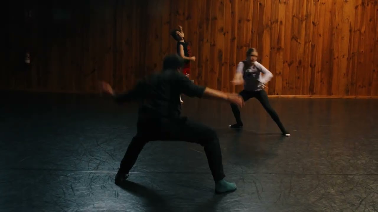 Taller - Salomé Frémiot