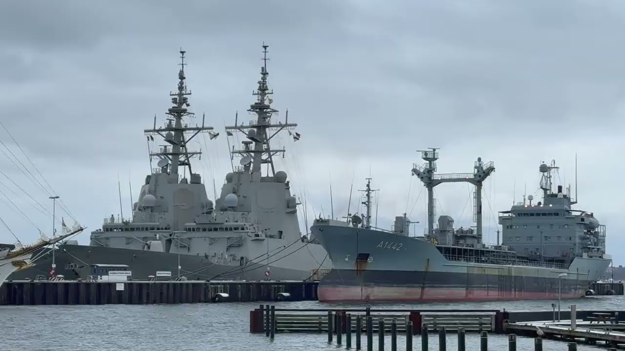 NATO Großmanöver Steadfast Dart 2026: Marineschiffe liegen im Marinestützpunkt Kiel 13.2.2026