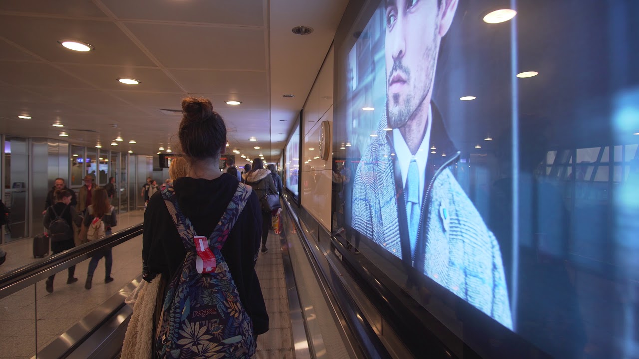 Turkey, Istanbul Atatürk Airport, walking around, 2X escalator, 4X moving sidewalk