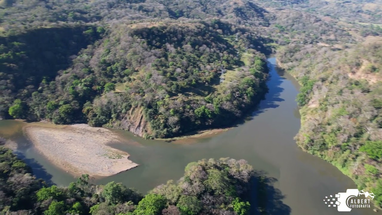 Embalse Ventanas ( Hidroel&eacute;ctrica San Miguel de Turrucares ) #air2s #costarica #djiglobal #r&iacute;ogrande