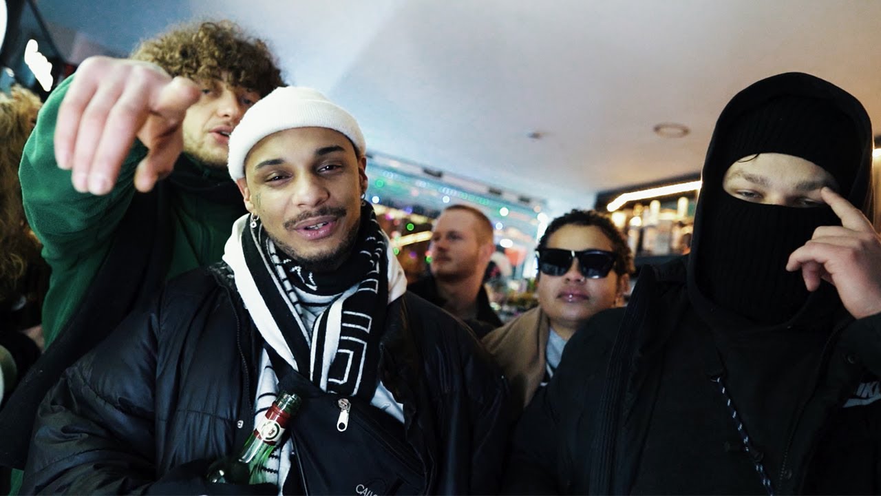 YUNGHESSLICH X MUSA B X JOEY BAHA - GL&Uuml;CK? [OFFICIAL VIDEO]