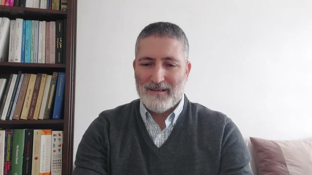 التمرد السياسي والديني للأمازيغ على الخلافة الإسلامية / النمودج : ادعاء صالح بن طريف النبوة