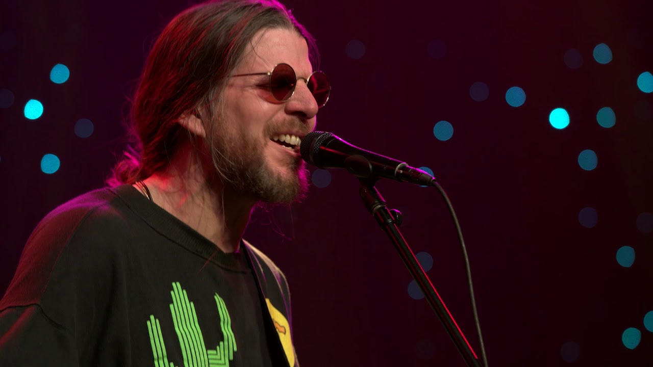 Jonathan Wilson - Loving You (Live on KEXP)
