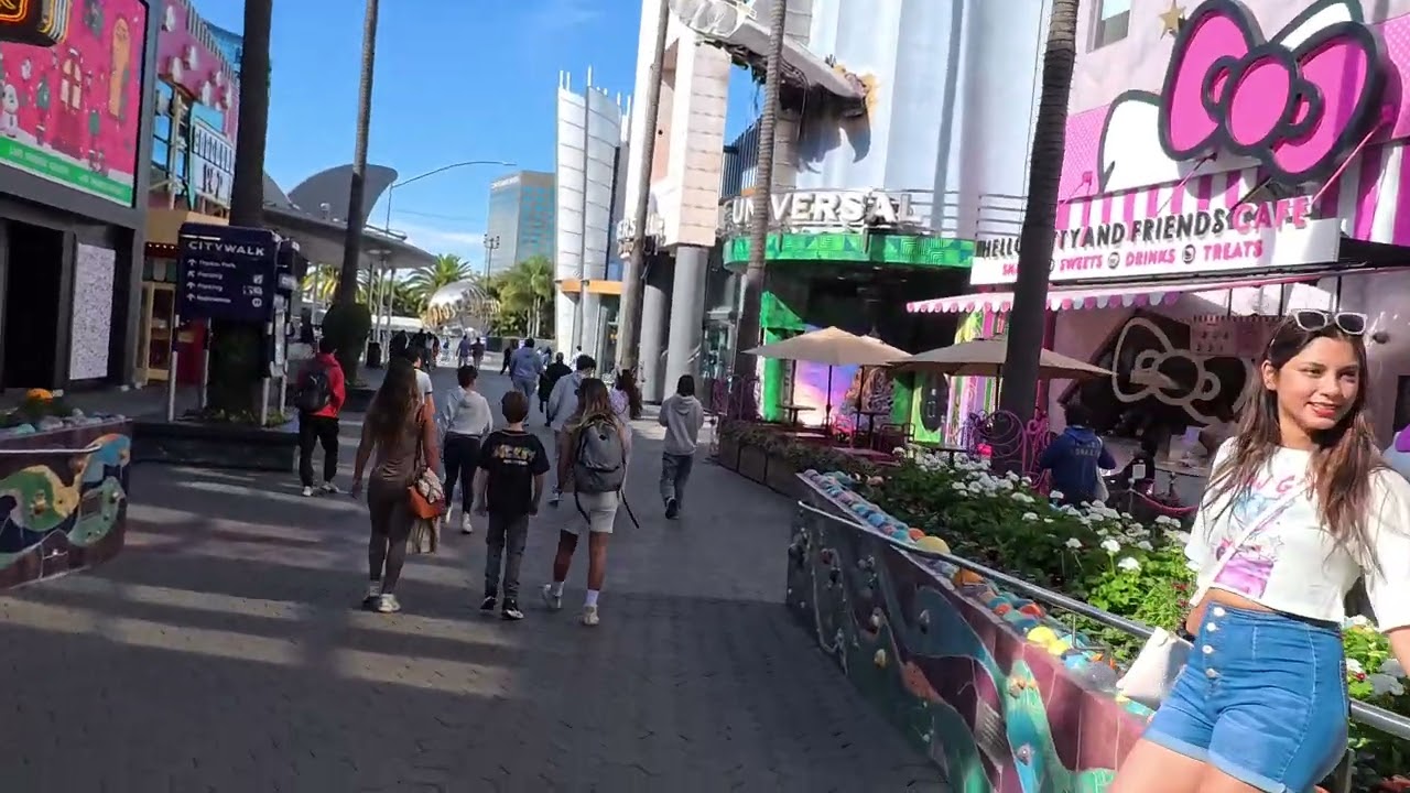 Universal Studios walkway
