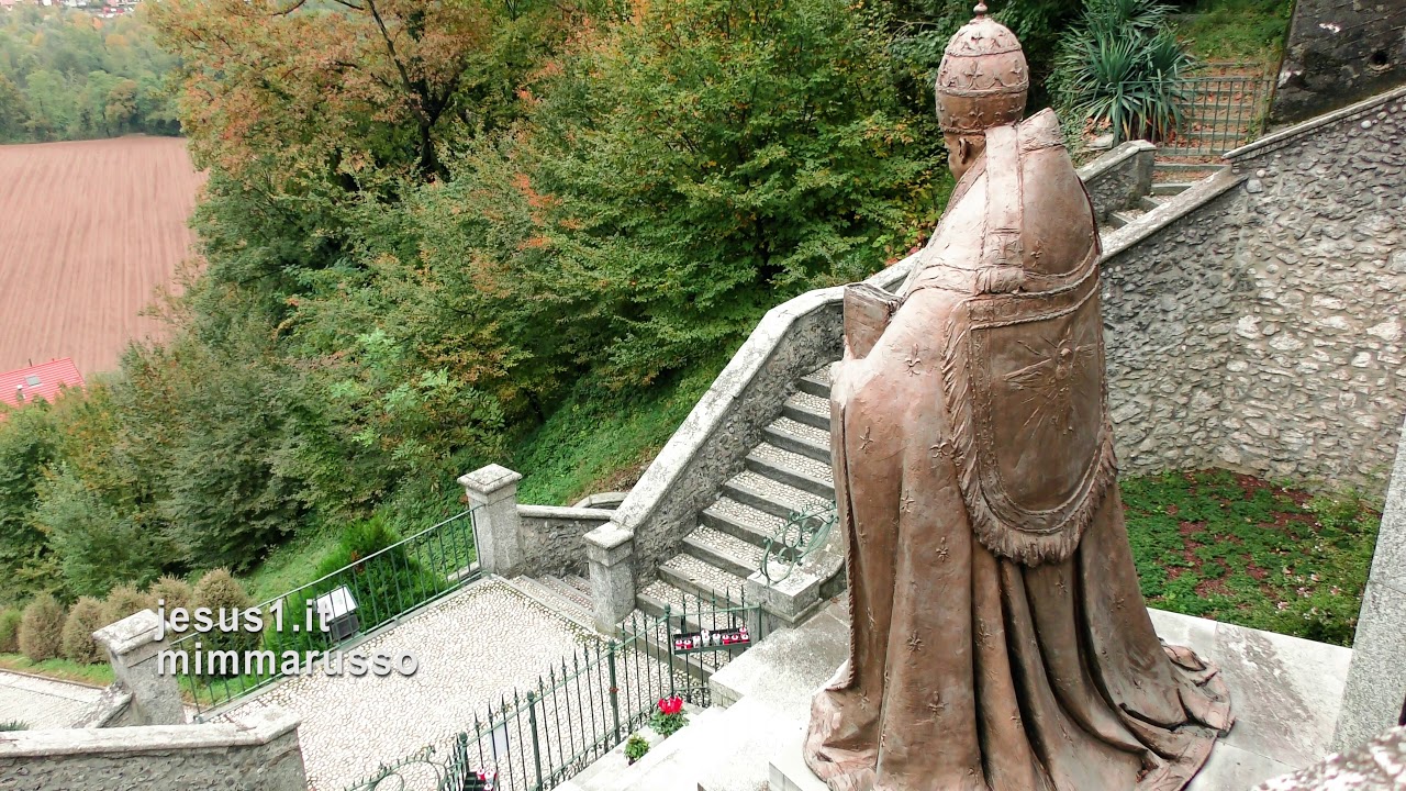 Imbersago (Lecco) LA SCALA DEL ROSARIO, Madonna del Bosco