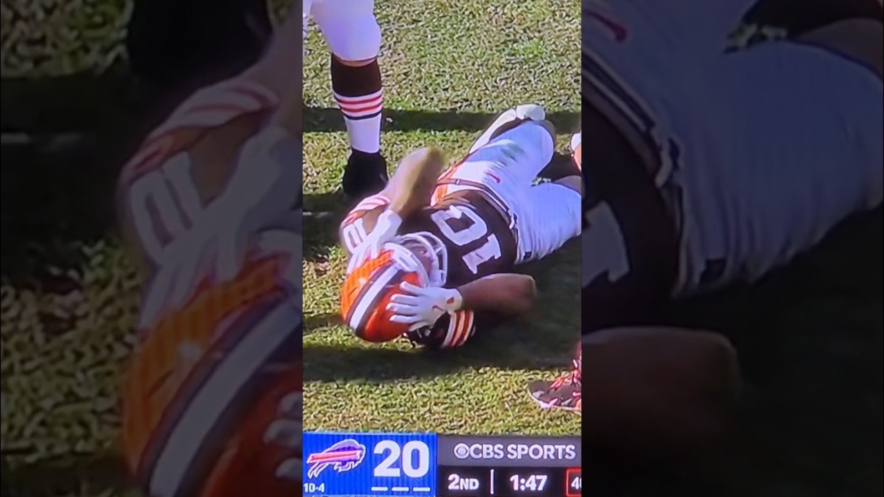 QUINSHON JUDKINS INJURY: BROKEN LEG INJURY (CARTED OFF FIELD) BILLS VS. BROWNS: NFL WEEK 16: DECEMBE