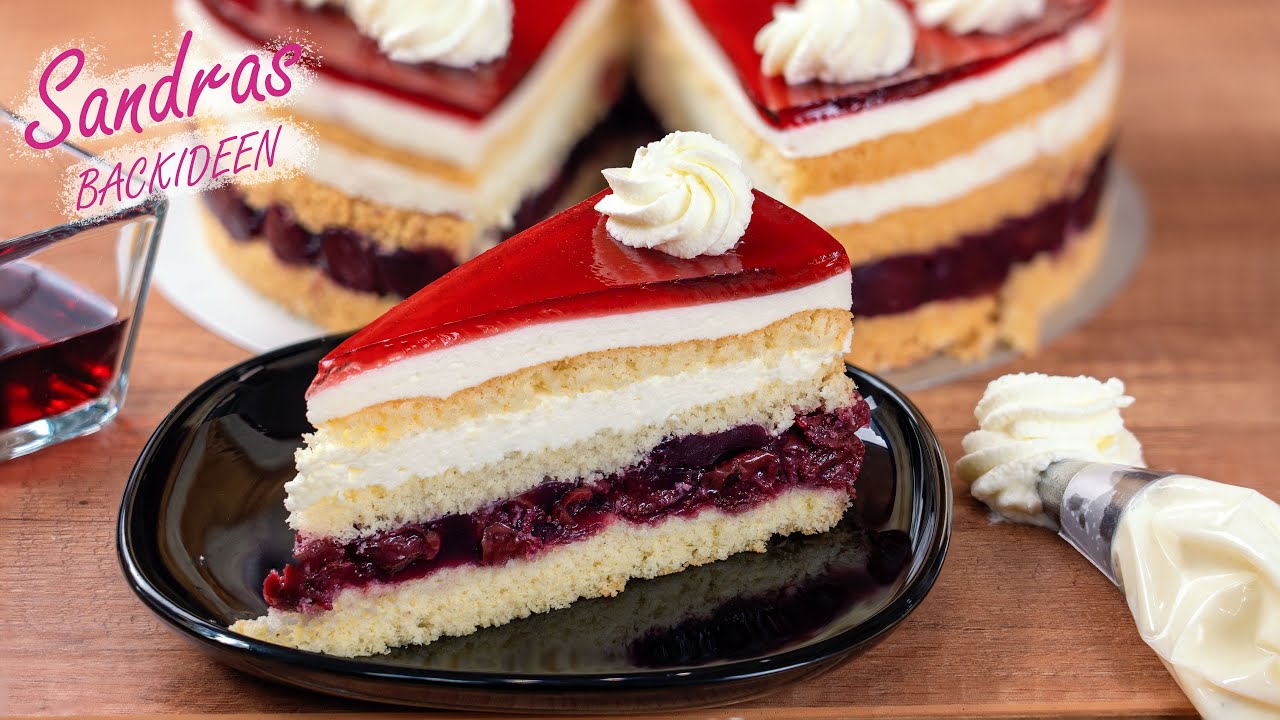 Saftige Glühweintorte mit Kirschen – Einfaches Weihnachtsrezept zum Nachbacken