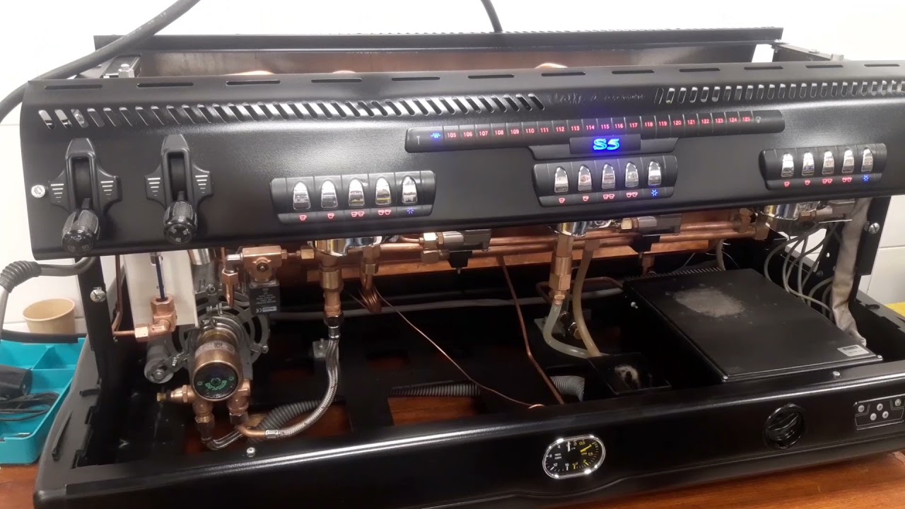 Ошибки на кофемашине La Spaziale.