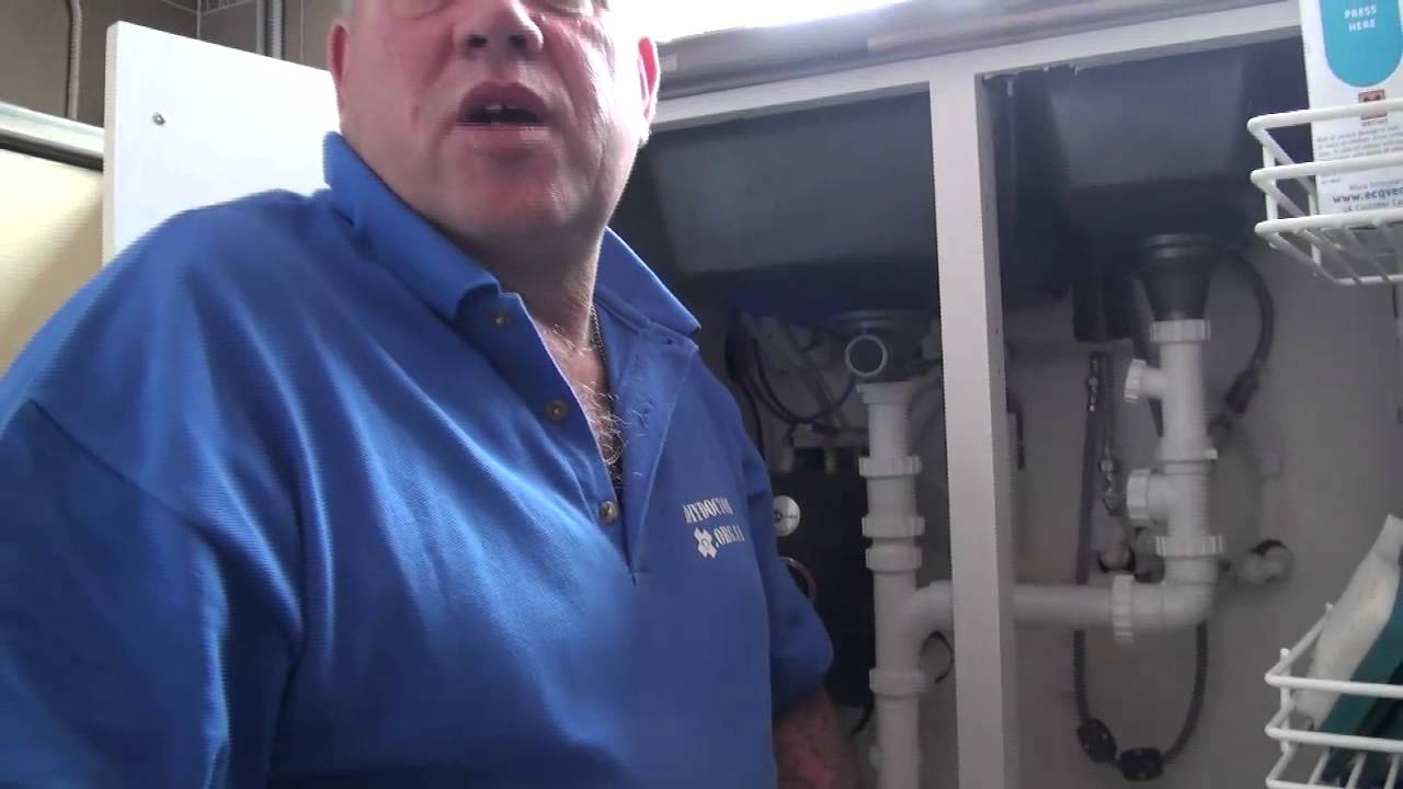 Water and Plumbing Tutorial Part 3 - Kitchen Cold Water Feed, Kitchen Taps, Kitchen Appliances
