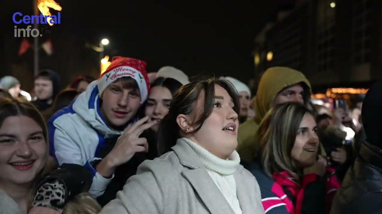 SPEKLTAKULARAN KONCERT TROPIKO BENDA ODUSEVIO PUBLIKU U KRUSEVCU