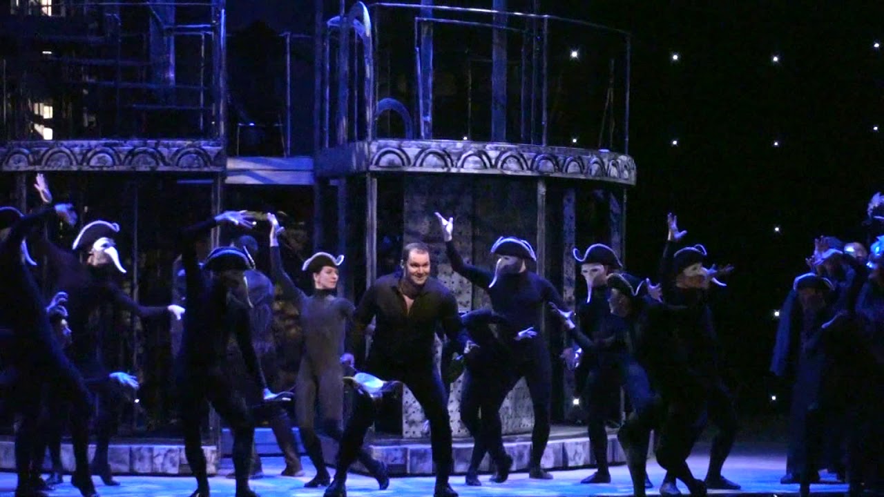 Couplets Bachiques - Les Contes d'Hoffmann поёт БОРИС КАЛАШНИКОВ