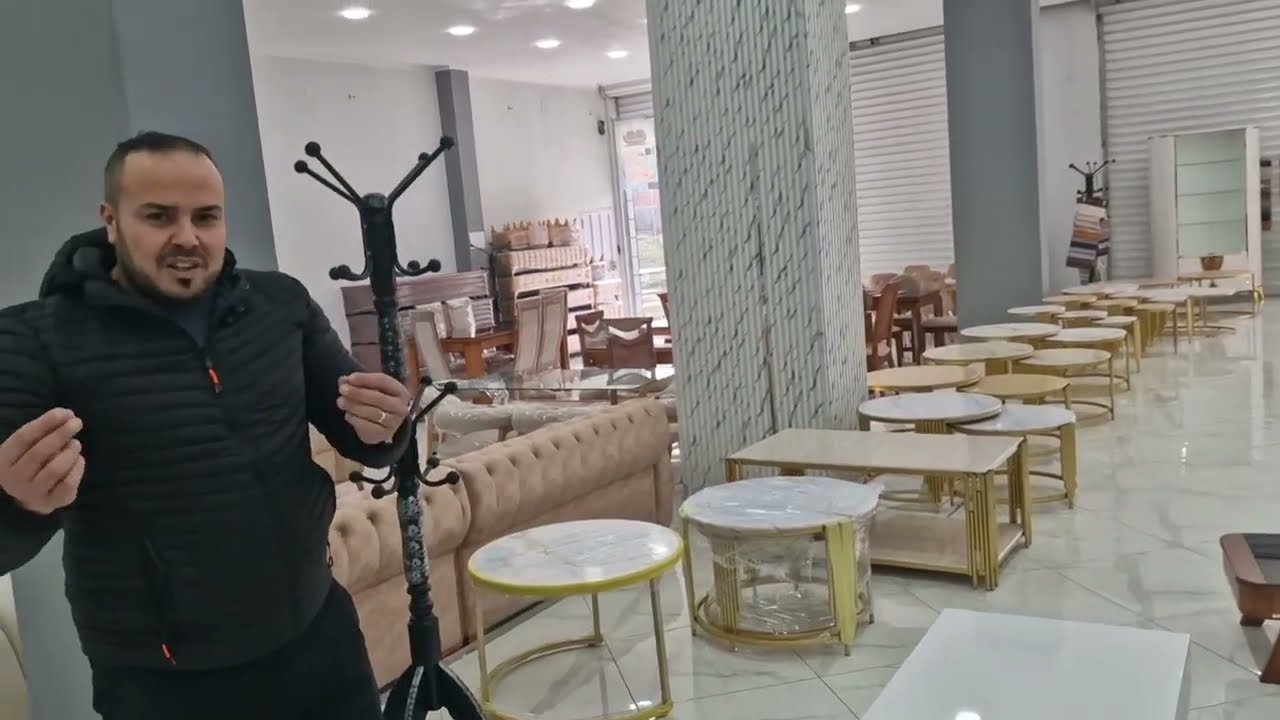 مزرعة طابل باس عند اثاث المستقبل العلمة 