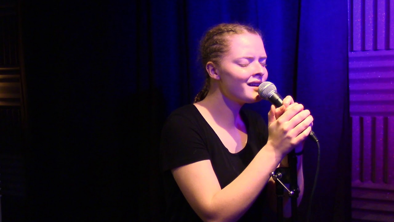 Billie Eilish Listen Before I Go Cover by Camille Caron