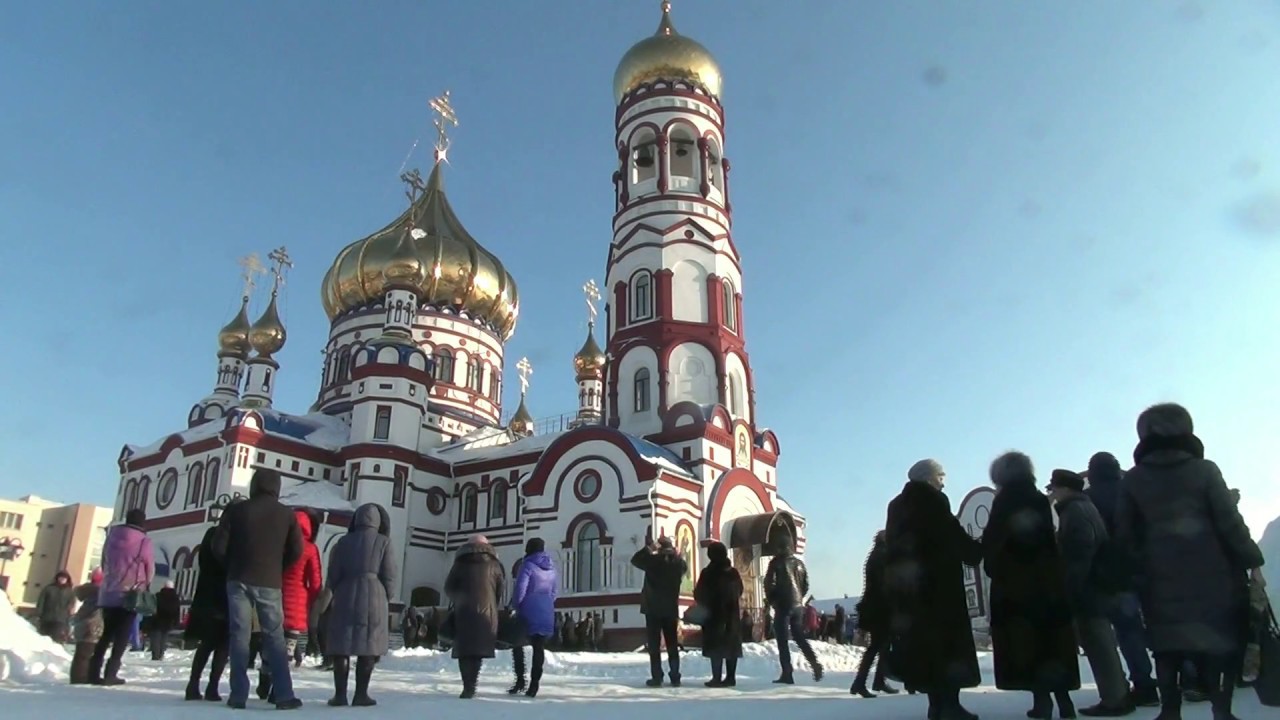 Колокольный звон в Храме Рождества Господня. Новокузнецк 2017 год