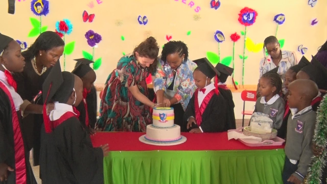 PP2 GRADUATION - CERTIFICATE & CAKE CUTTING