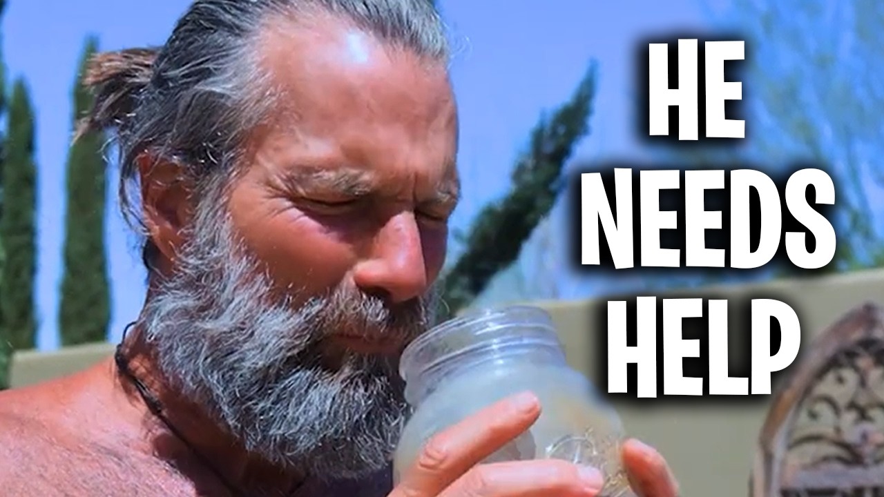 Internet Doctor Says Drinking Pee Is Healthy