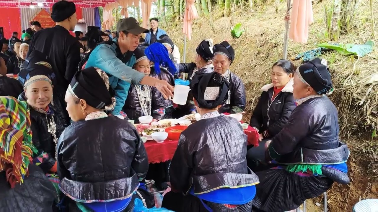 hát nùng đám cưới giọng khác