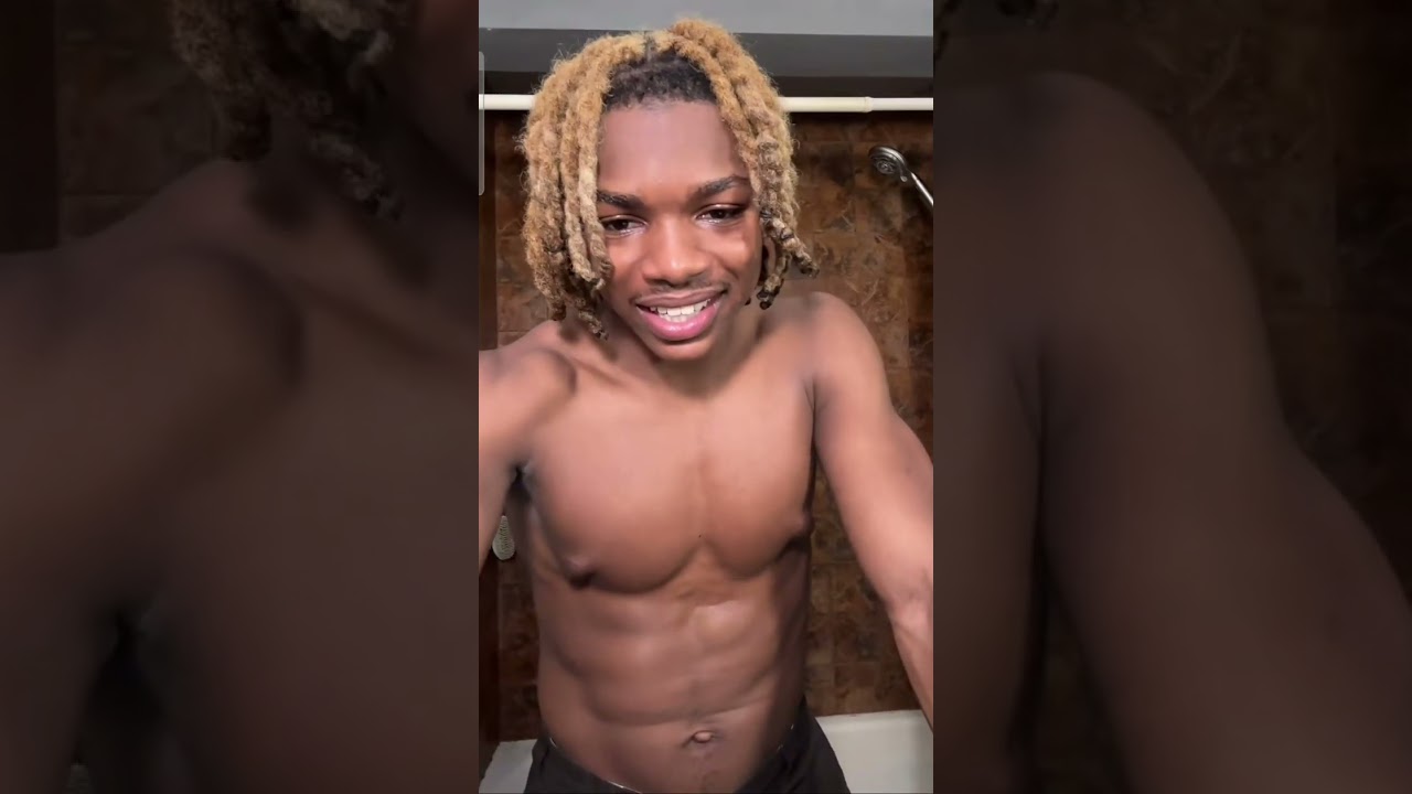 Nipple  Fetish Cutie Guy