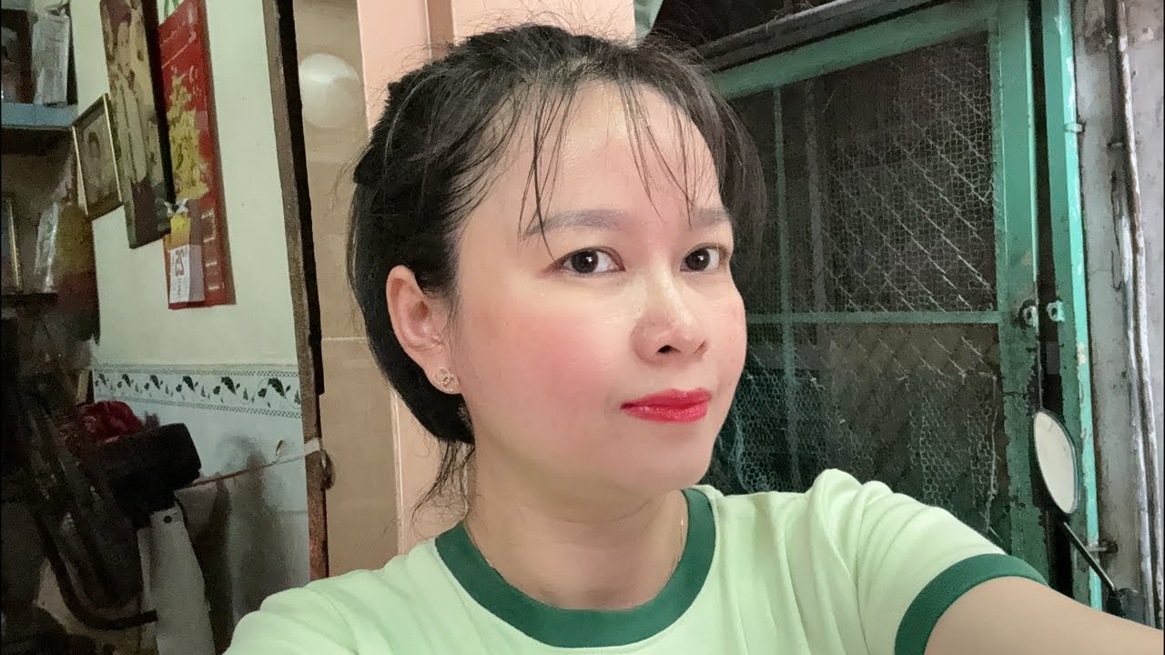 Thứ 6 làm e nôn nao