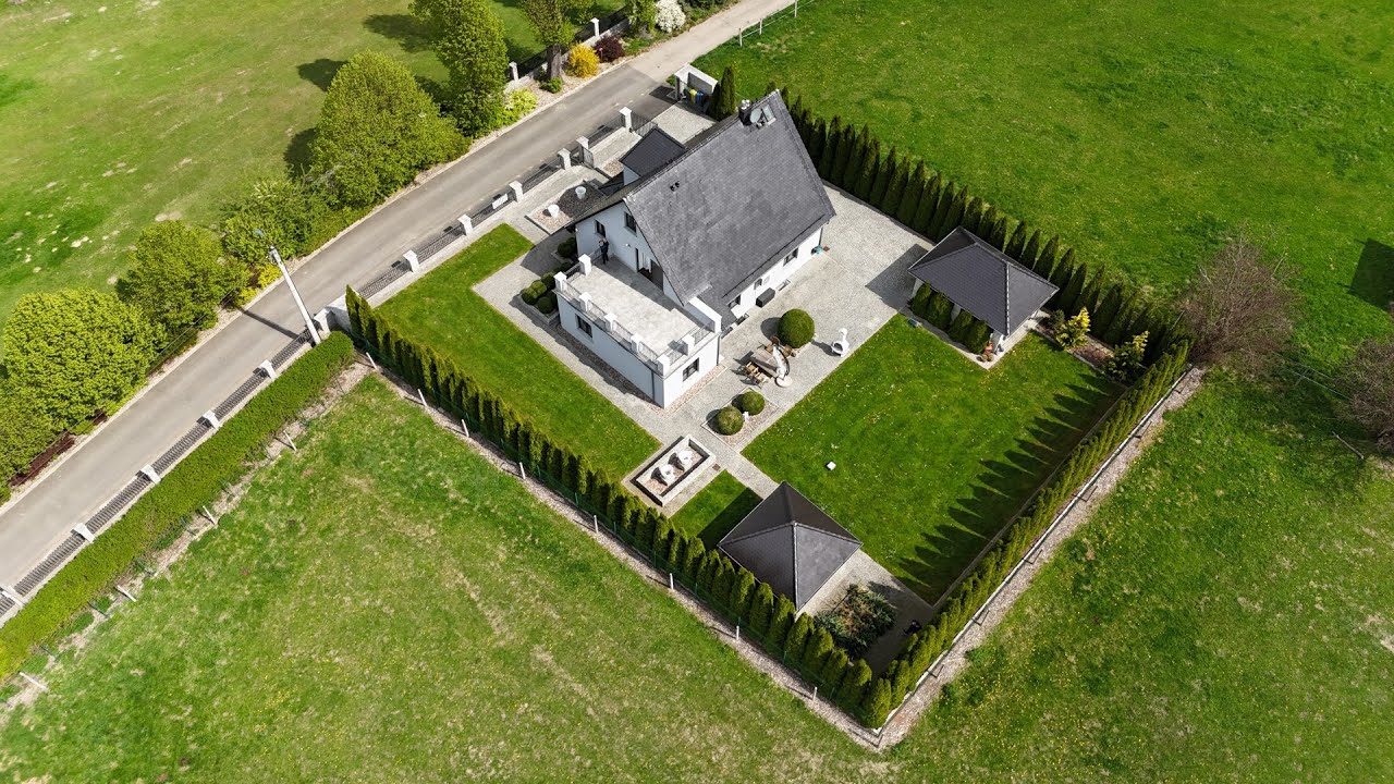 Na sprzedaż: wyjątkowy dom wolnostojący 260 m², działka 1760m2 – Gryfów Śląski