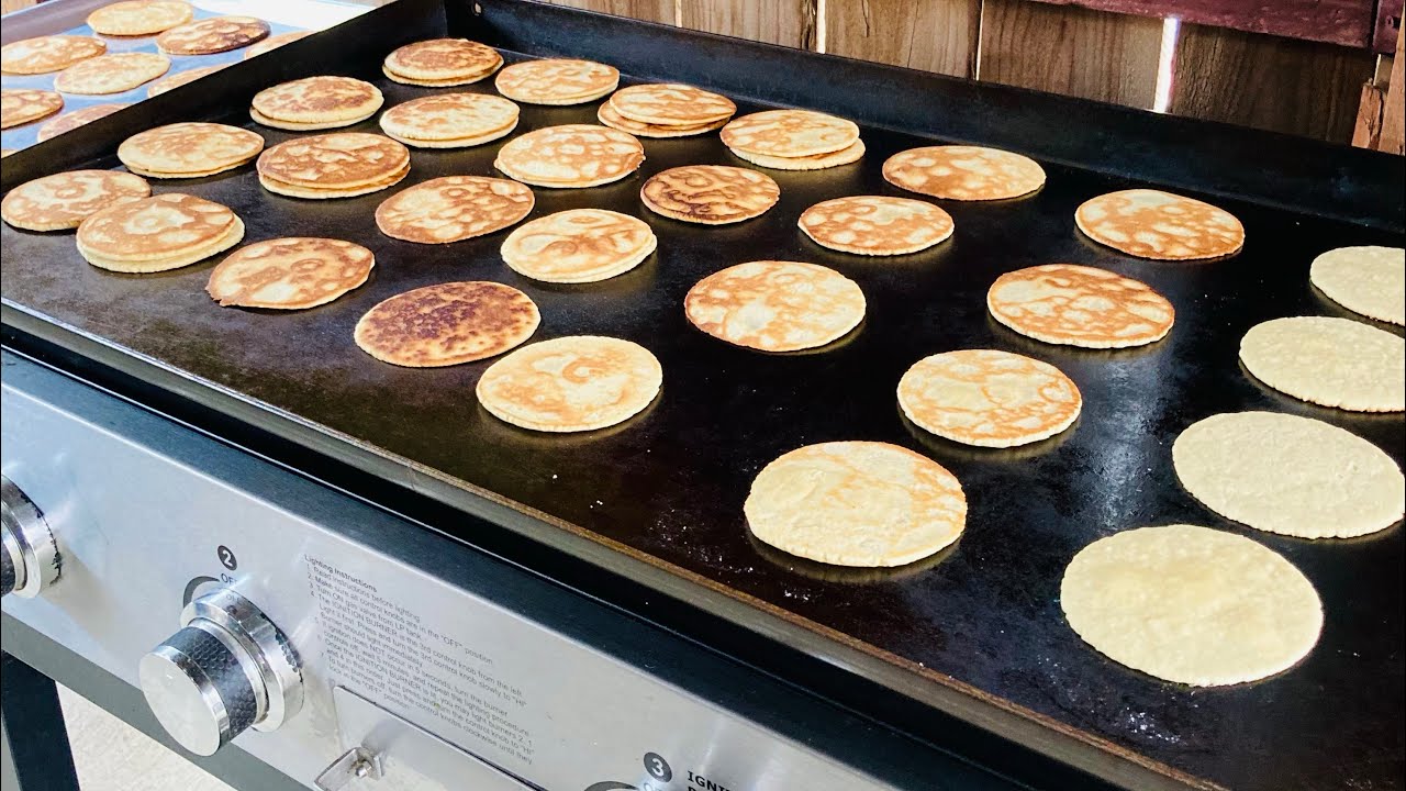 Galletas de mantequilla en el comal