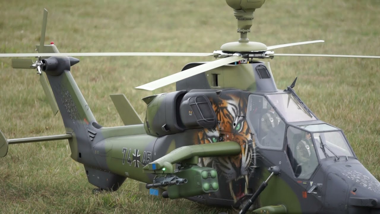 Lotnisko Piła 2021 - #2 Airbus Helicopters H665 Tiger Heli-Factory