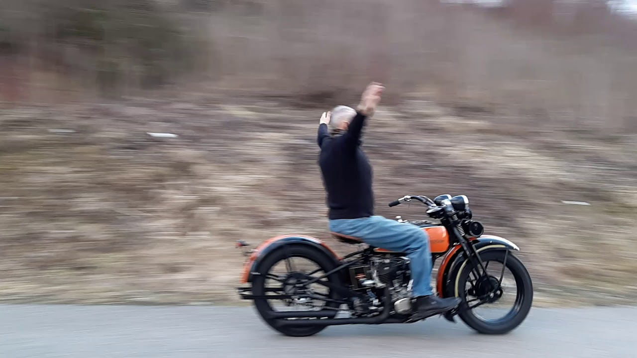 Harley 750 DL 1930 first ride