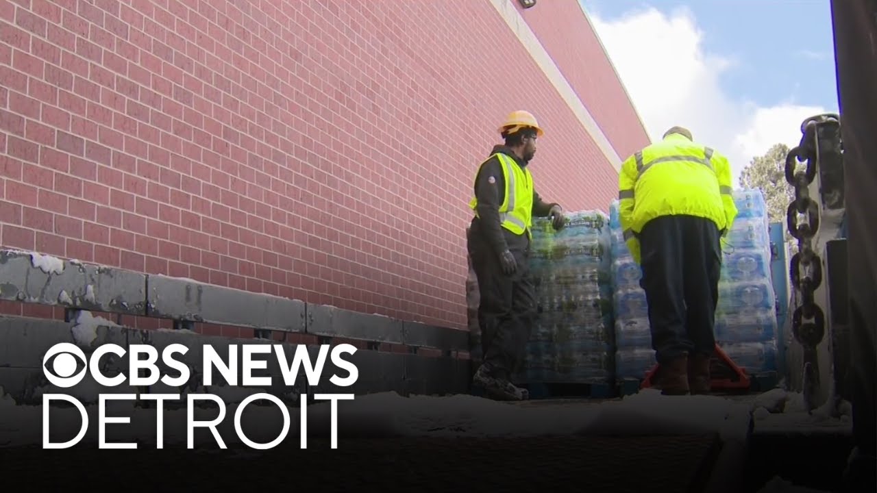 Consumers Energy donates water, hand warmers