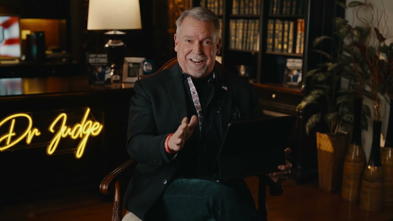 Полиция попыталась сделать ЭТО на частной территории&hellip; Большая ошибка!