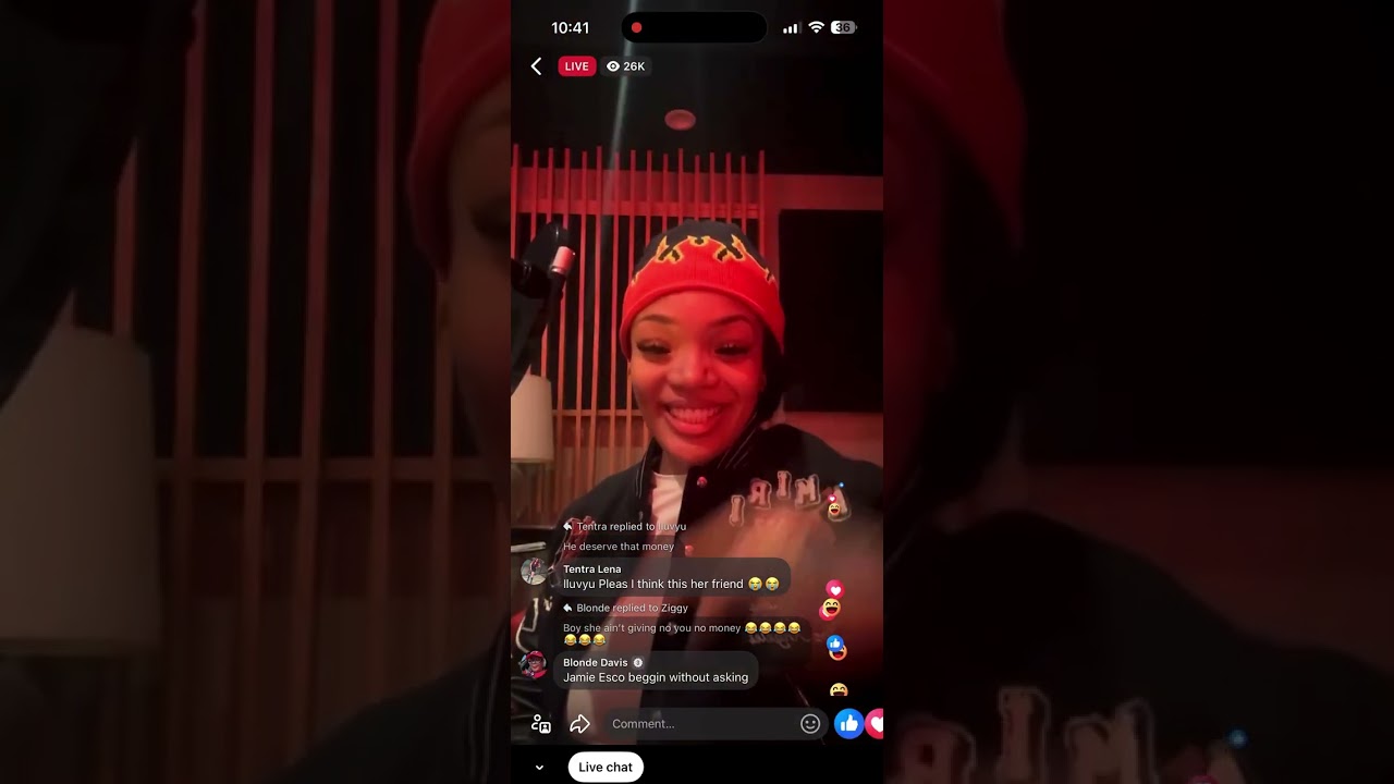 Glorilla Instagram Live Giving Out That $2500 Part 1