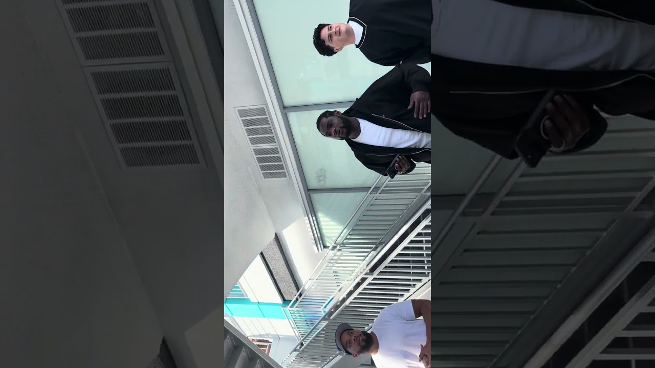 Long Beach’s marathon burgers #Marathon￼