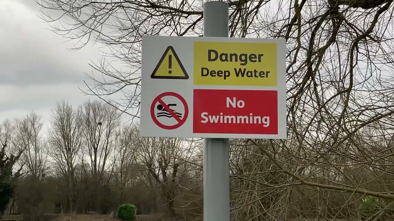 Danger ⚠️ Deep Water 💧 No Swimming 🏊&zwj;♂️
