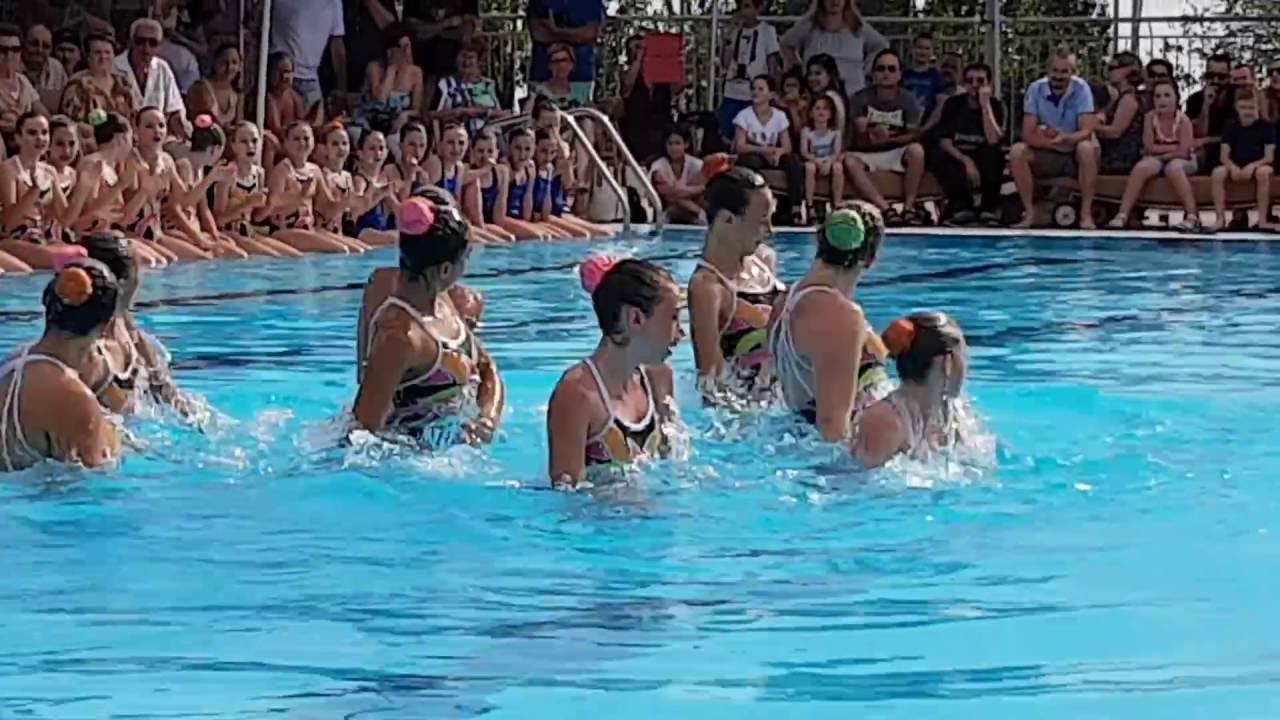 Esibizione nuoto sincronizzato 16 - 10 Anni di Matrix