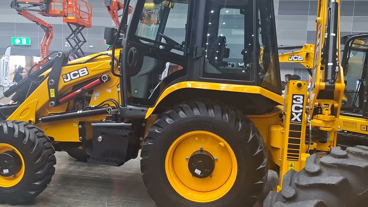 รีวิวรถตักหน้าขุดหลังสดๆใหม่ๆ  JCB 3CX-PLUS VIP งาน CBA -EXPO  ไบเทค-บางนา ชัยรัชการจัดให้