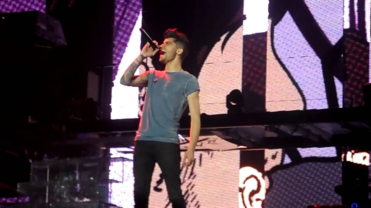 One Direction Teenage Dirtbag - Mexico City 06.09.13