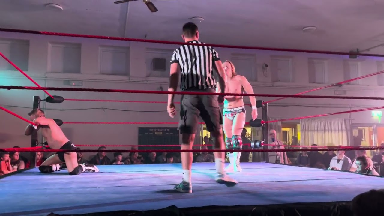 Prize Wrestling: Hereford: 8/3/2025 - Chris Royals vs Best