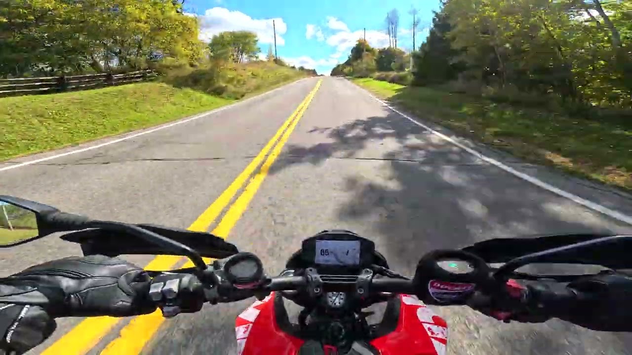 Ducati Hypermotard 950 RVE - (4K POV) Didn't see that coming....