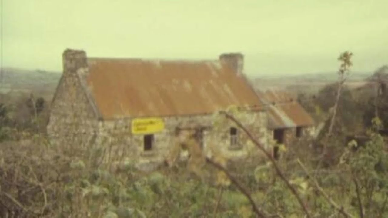 Transporting an Irish Stone Cottage from Tyrone to Virginia, USA, 1984