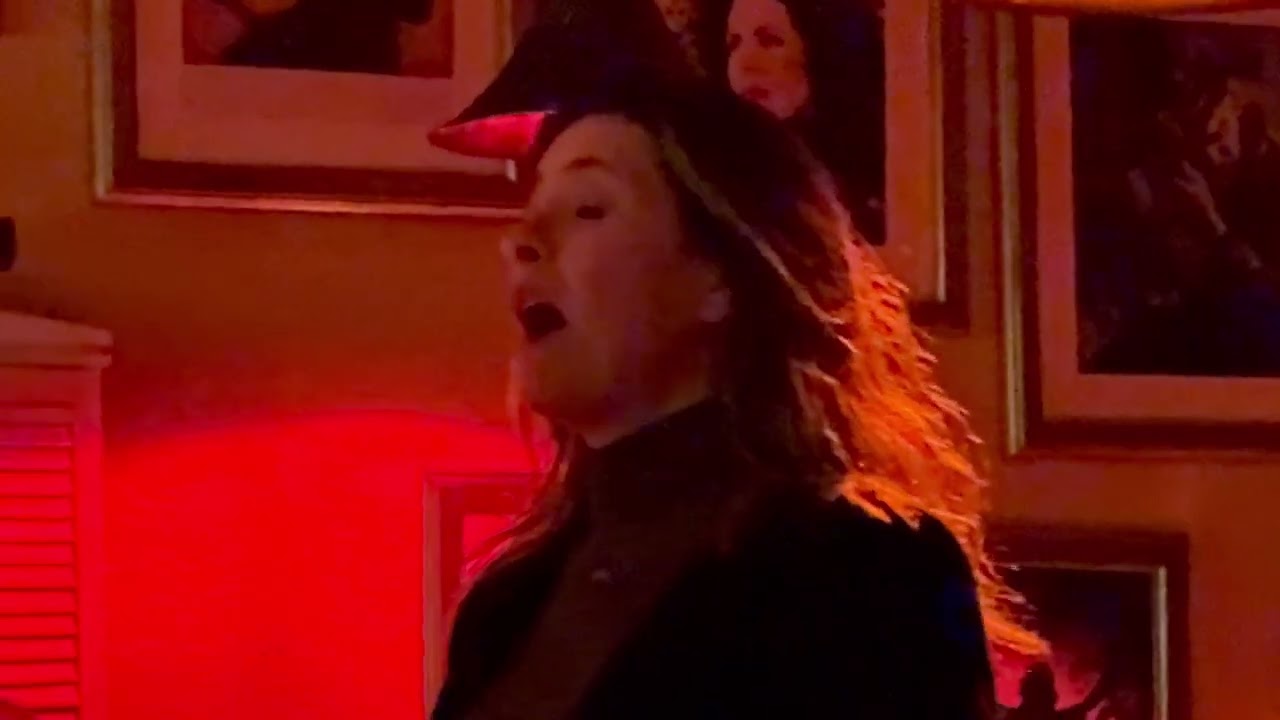 Monica Cordeiro - Fado song3 #alfama  #lisboa #fado