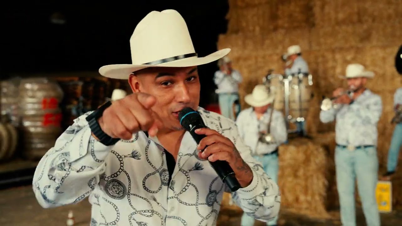 La Vanda- Popurrí de Valentin Elizando ( En vivo vol.3)