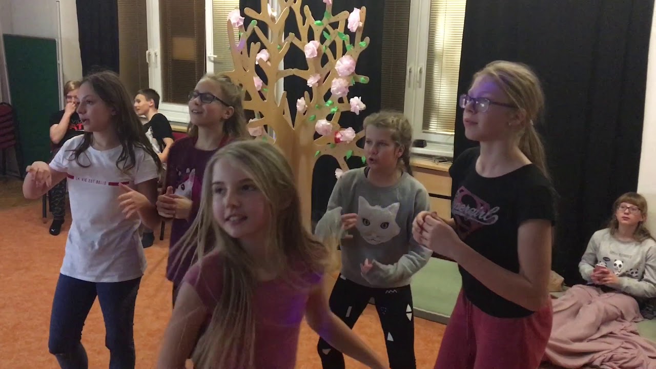 MTV party | Dance and karaoke