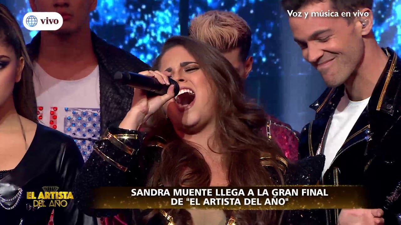 Sandra Muente - El Artista del Año  Medley Queen (con Juan Carlos Rey de Castro)