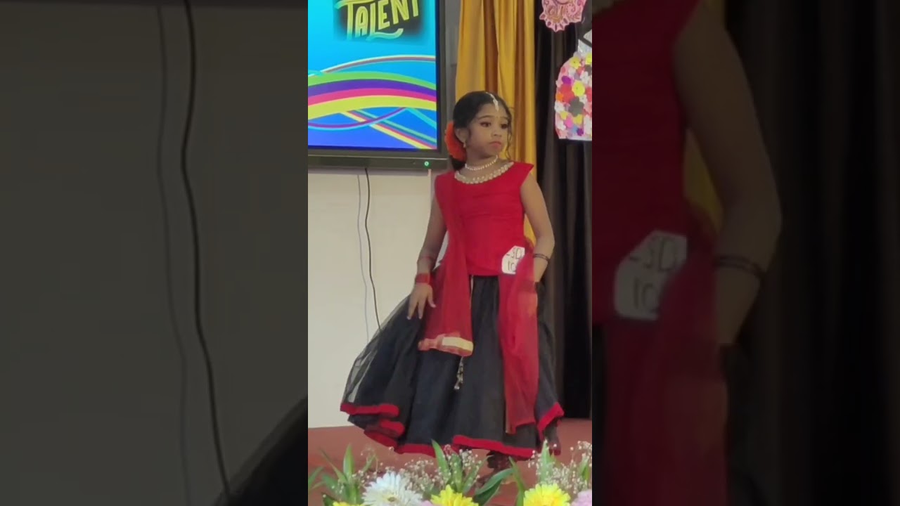 Kannadi koodum kootti dance performance school competition