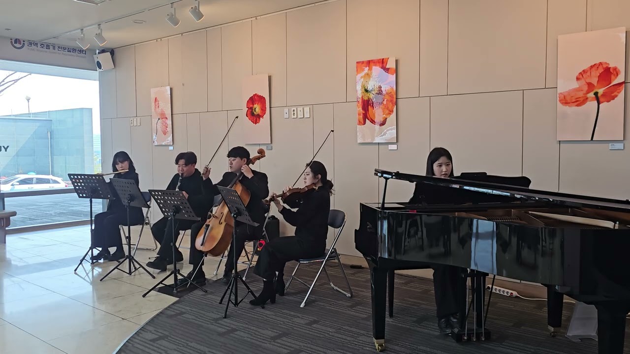 벚꽃엔딩 🌸 버스커버스커 | 앙상블 커버 (힐링 연주) - 베흐 앙상블(VERT_ENSEMBLE) [대구 영남대학교 병원 로비 음악회]