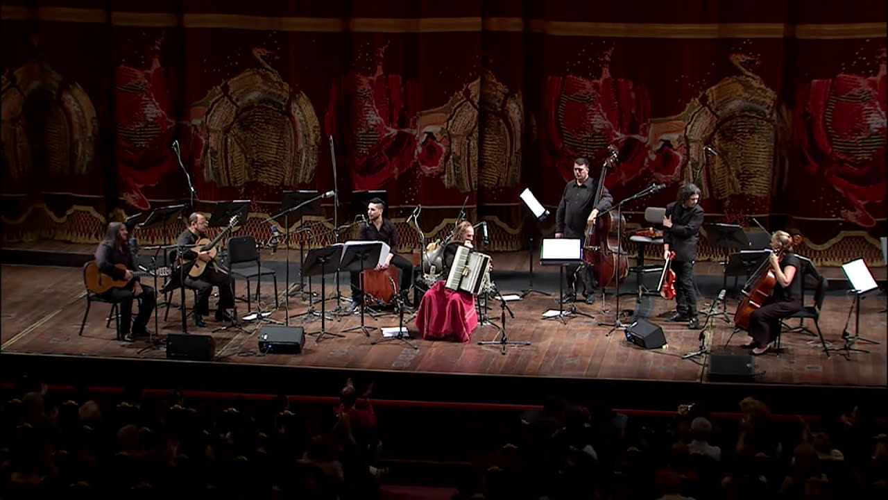 CHANGO SPASIUK // Tierra Colorada en el Teatro Colon (2014) // Libertango