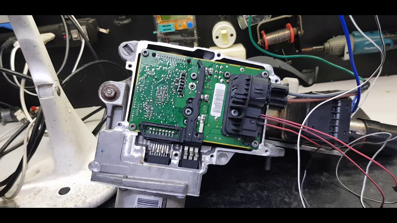Teste de bancada da direção  eletrica do renault megane 1.6/2.0