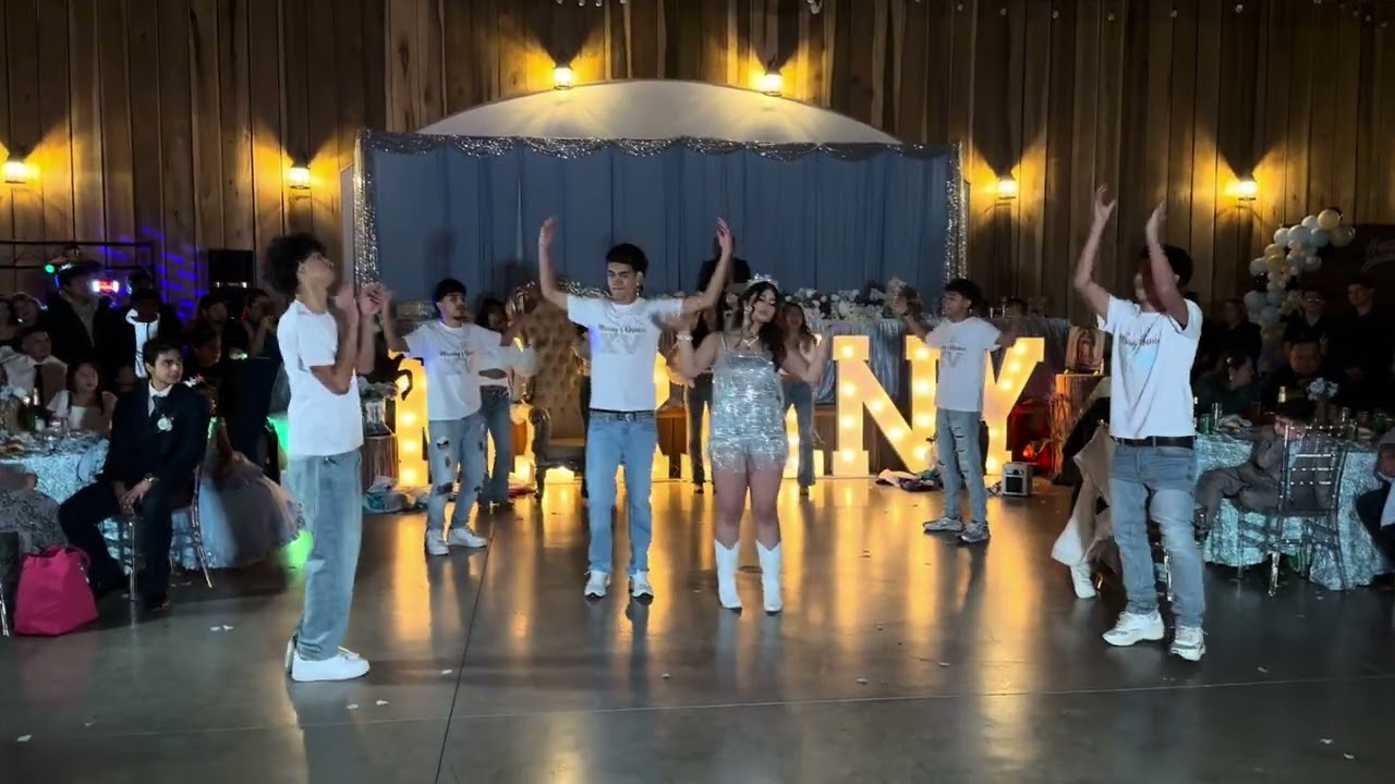 Mireinys surprise dance