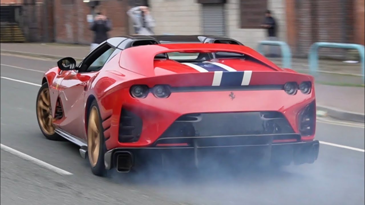Supercars leaving Supercar driver meet in Manchester 