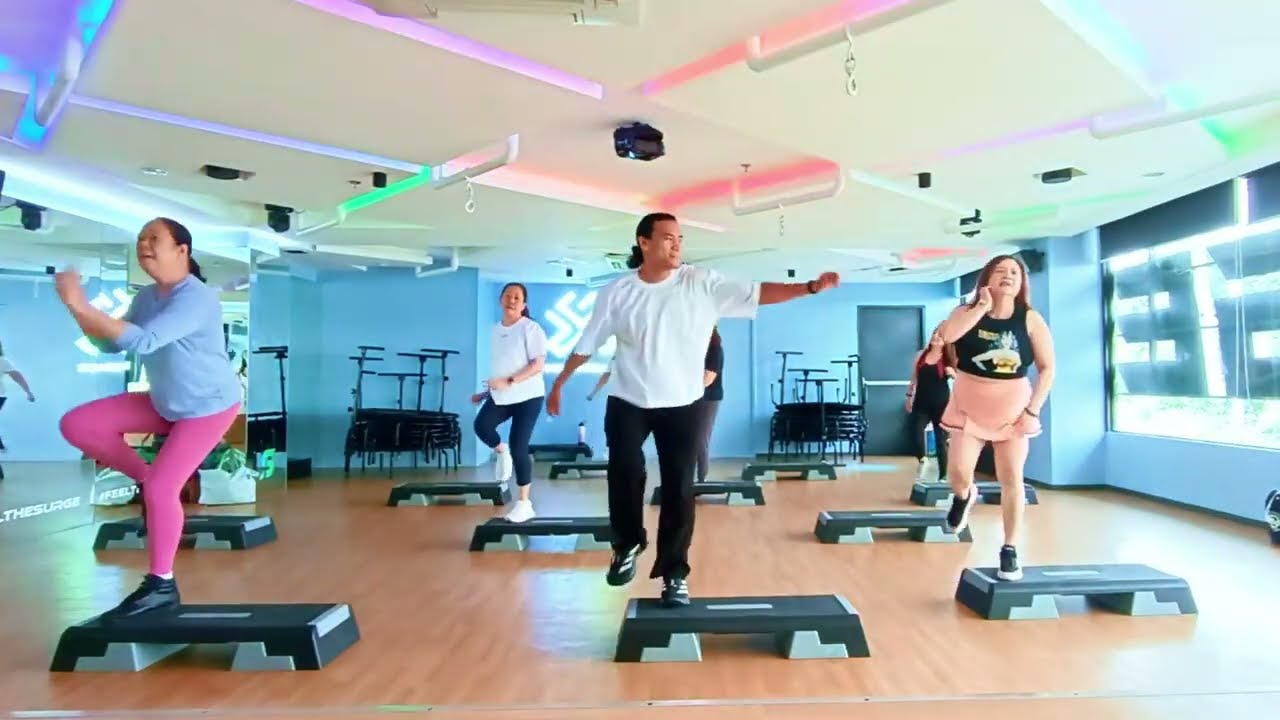 Step n groove ( Give it up )